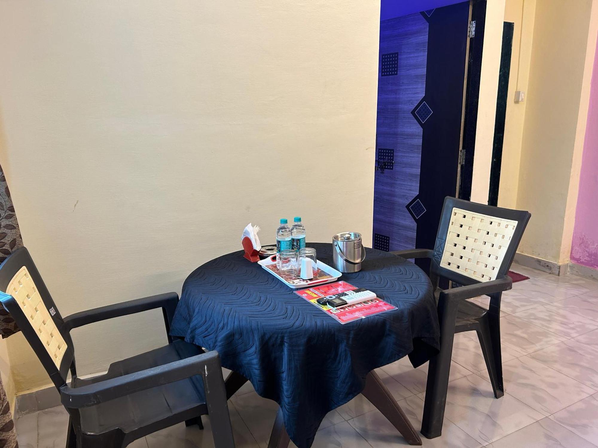 Hotel Jampore Inn Даман Екстер'єр фото